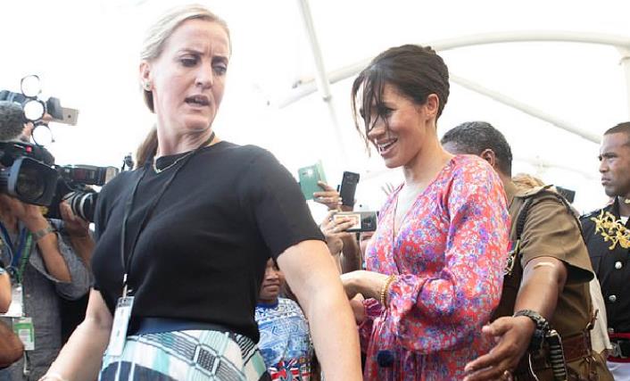 女保镖访谈1.jpg