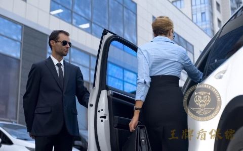 海外旅游现在安全吗？需要雇佣私人保镖吗？
