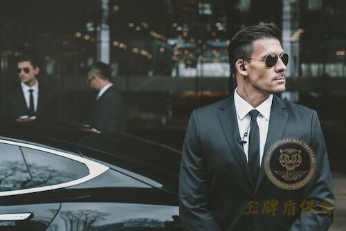 考试请私人保镖护送的可以吗？