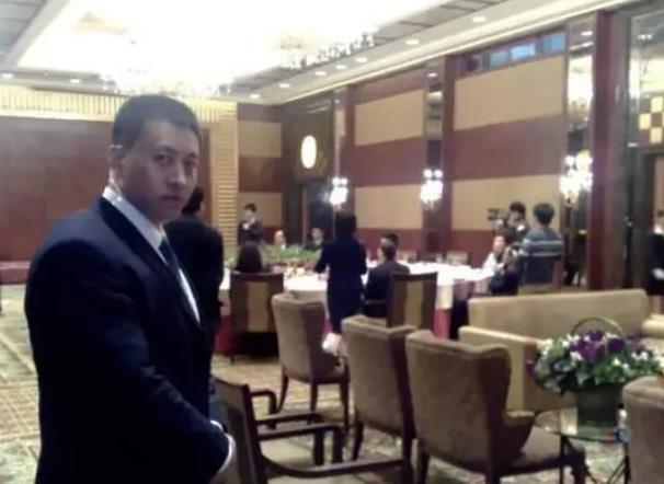 女保镖如何与儿童建立信任关系？